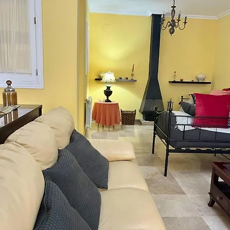 Alameda De Hercules Apartment